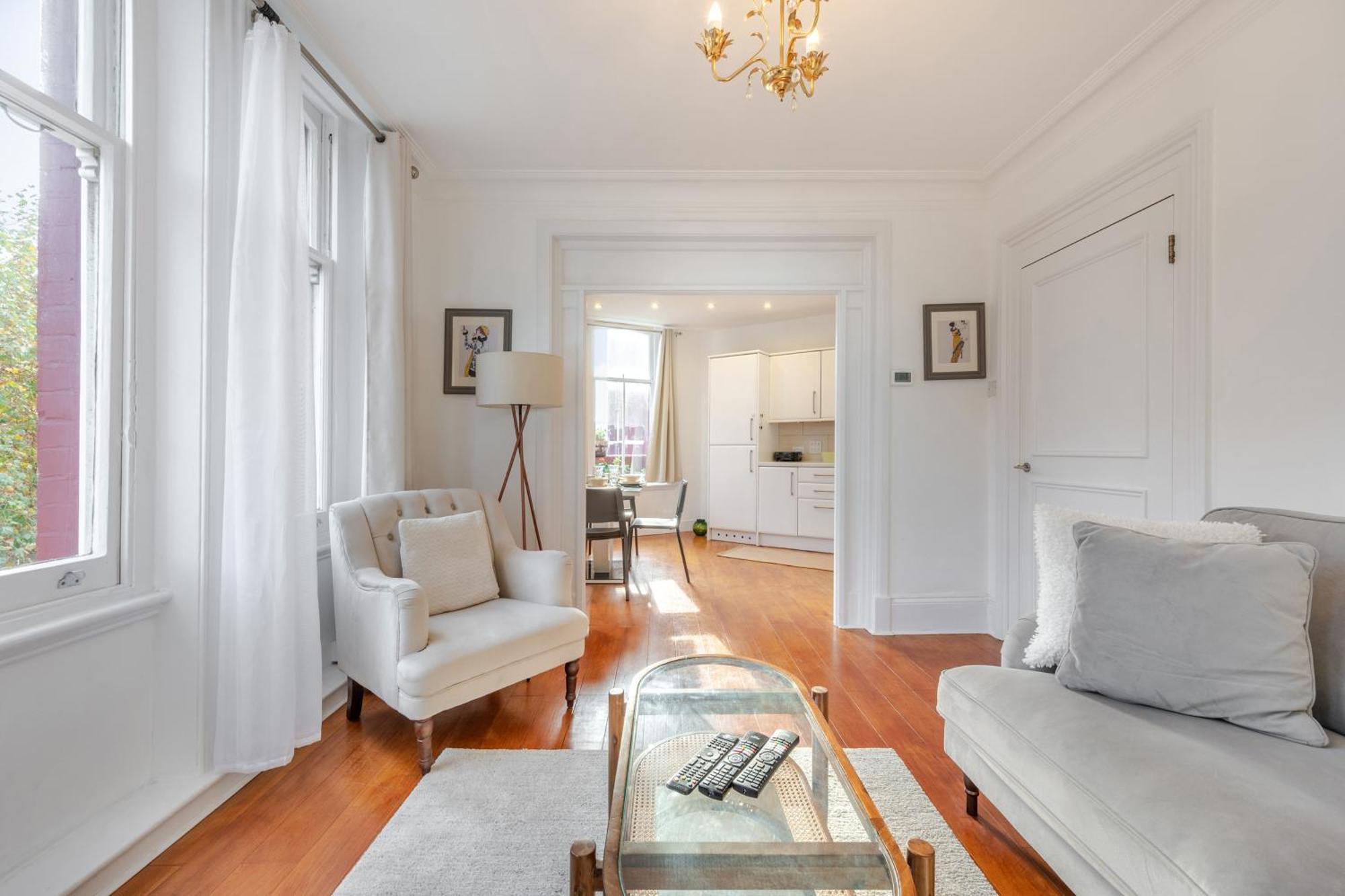 Luxury 2 Bedroom In Appartement Londres